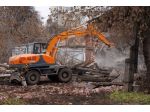 Колесный экскаватор UMG E140W